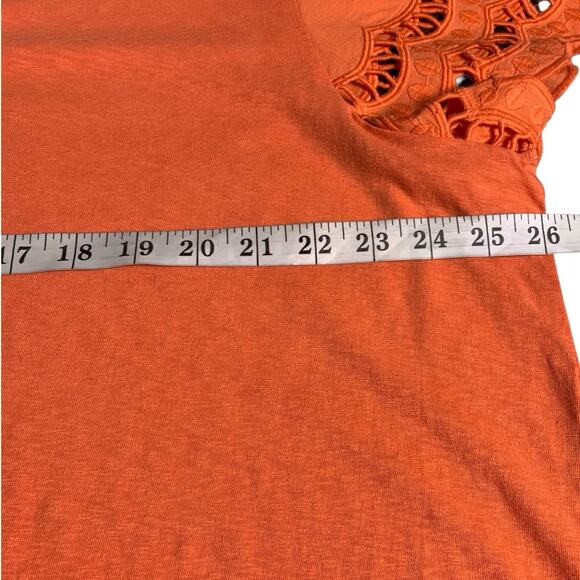 Chico's Top NWT Women's Size 4 (2X) Nectarine Eyelet Tiered Sleeve Tropical - Picture 6 of 7